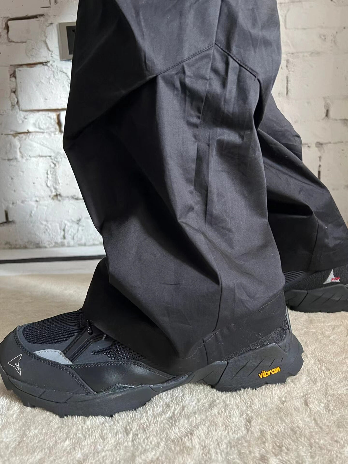 ROA POYANA Chunky Gorpcore Outdoor Boots - Height-Increasing Hiking Sneakers - donclickin