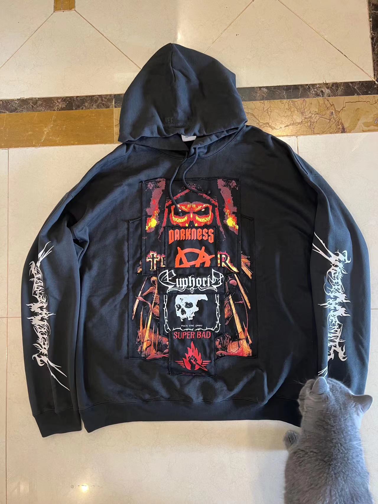 Vetements ’Anti-Tradition’ Heavy Embroidery Patch Distressed Hoodie