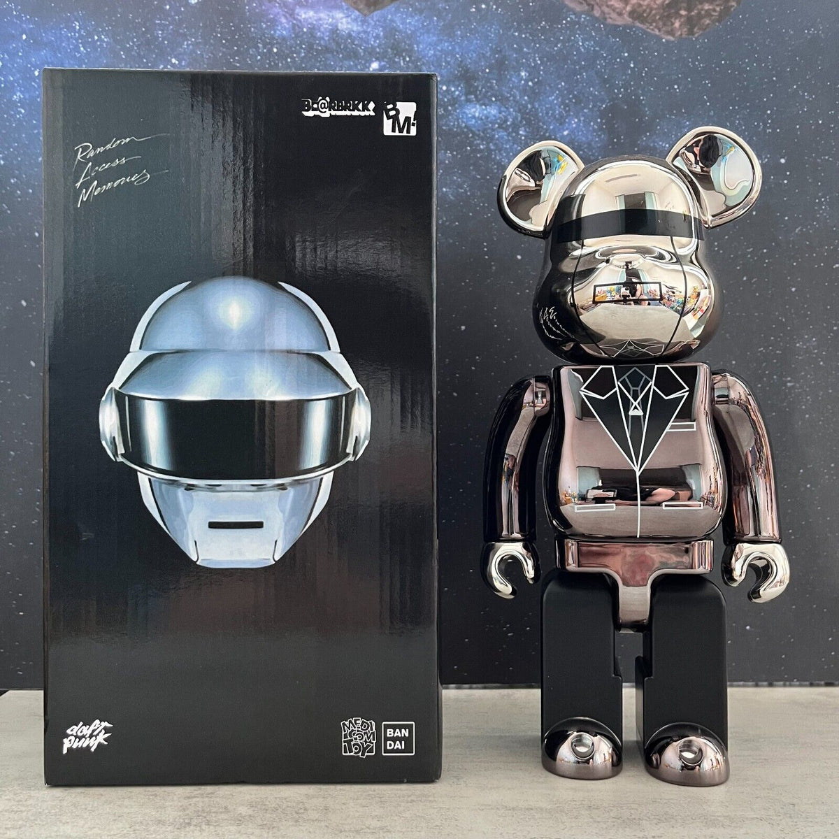 BE@RBRICK 400% Building Block Violence Bear Collectible Toy Action Figure - Punk / Dm for Other Style / Restock