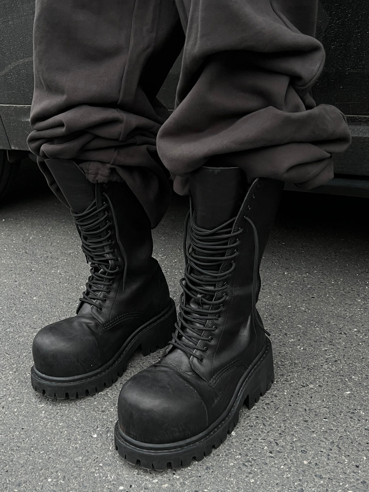 New 24FW Stomper Boots – Imported Vegetable-Tanned Tumbled Leather