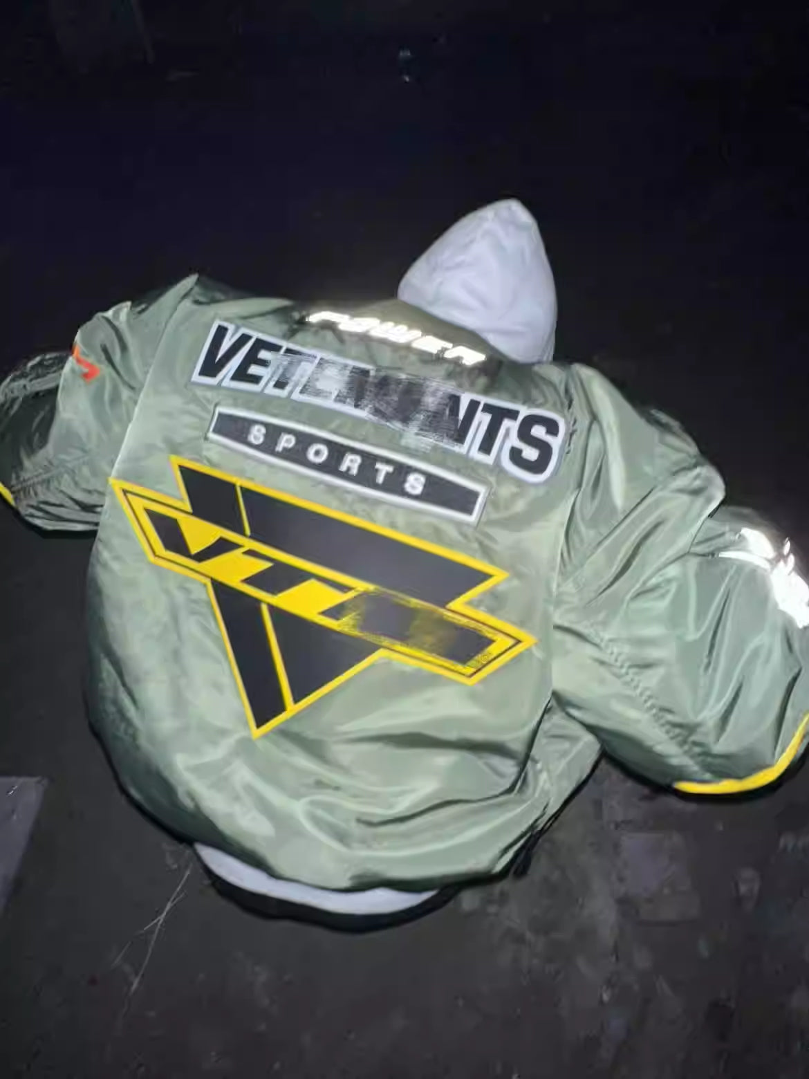 VTM 18AW Alpha Racing Patch Bomber Jacket – Military Green Heavyweight