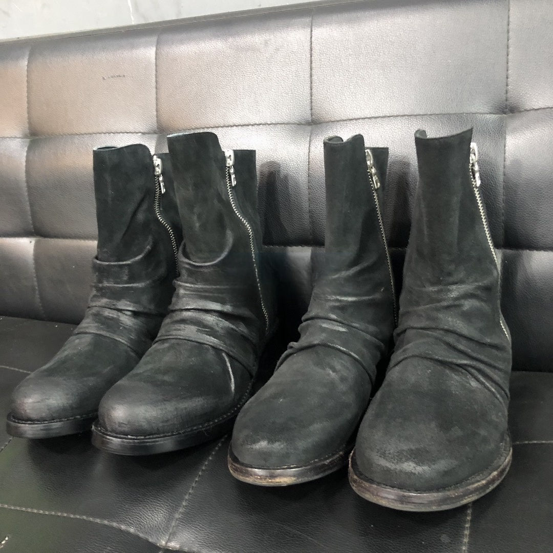 AMIRI 16OG Crinkled Chelsea Boots -Distressed Leather Ankle Boots