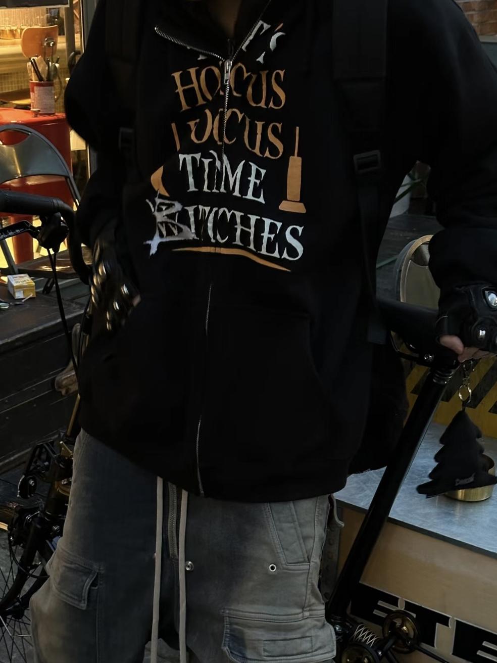 Vetements AW20 ’Hocus Pocus’ Pumpkin Print Zip Hoodie - Opium Pullover
