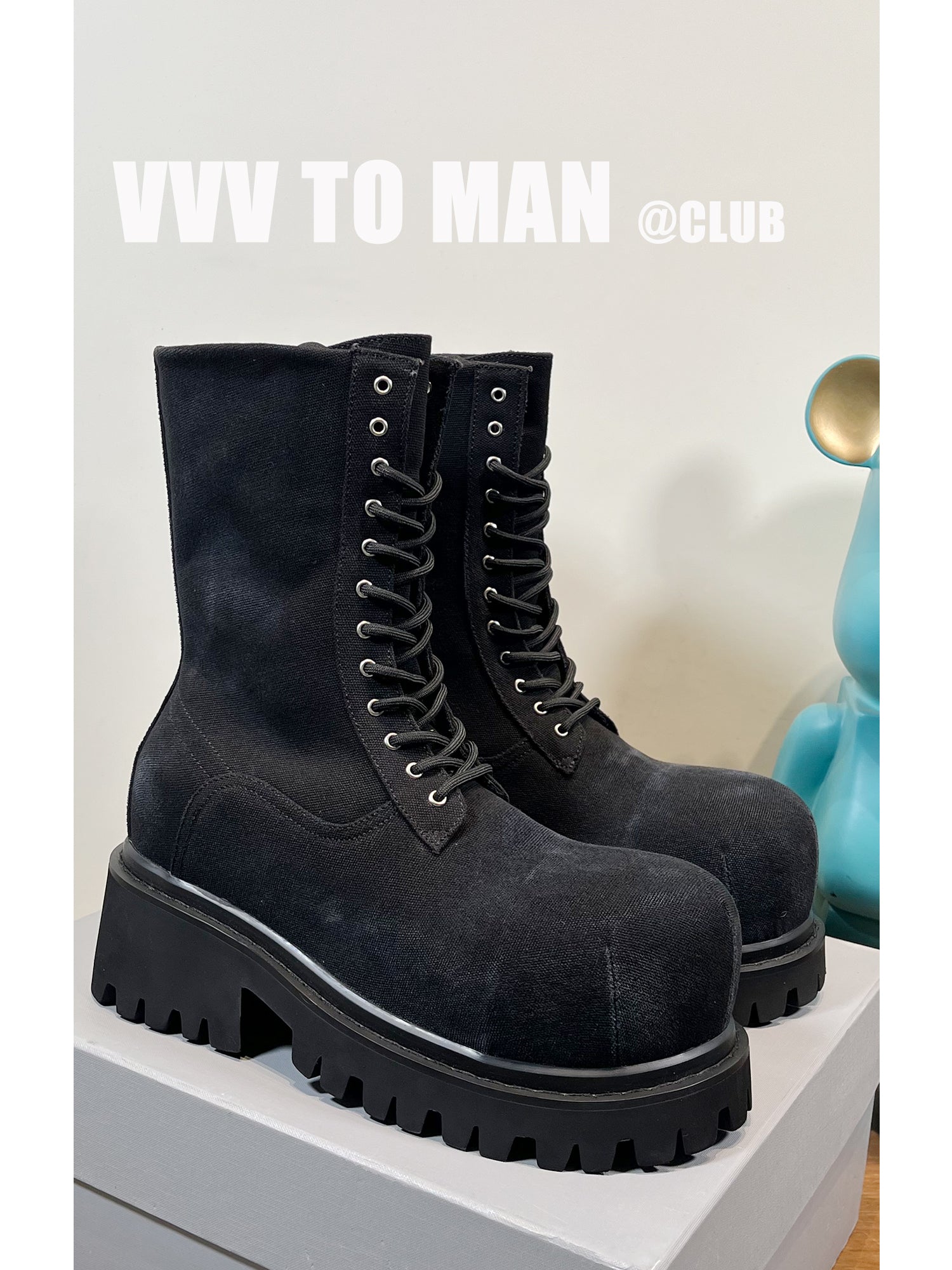 NEW STOMPER 12-Eyelet Martin Boots – Black Thick-Sole Denim Boots