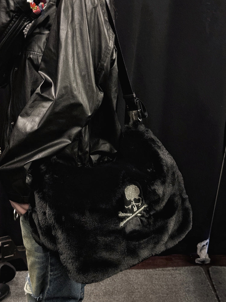 Mastermind MMJOnline Skull Embroidery Dark Fur Large Shoulder Bag- Messenger Bag - 32x40x18(cm)