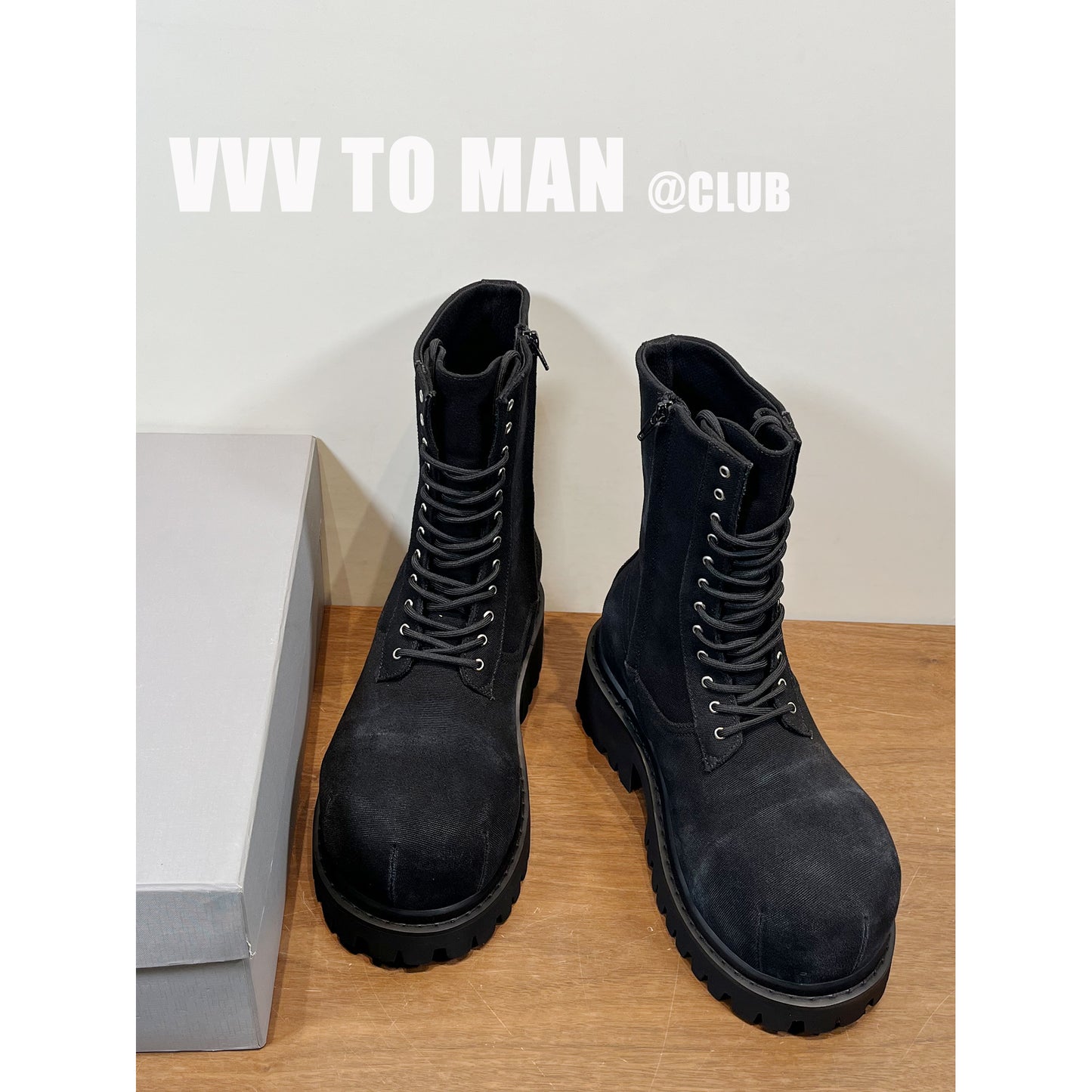 NEW STOMPER 12-Eyelet Martin Boots – Black Thick-Sole Denim Boots