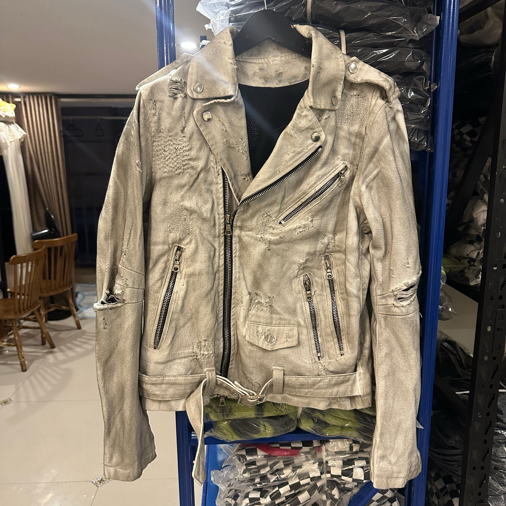 AMIRI 15OG Slim-Waist Destroyed Motorcycle Denim Washed White Jackets