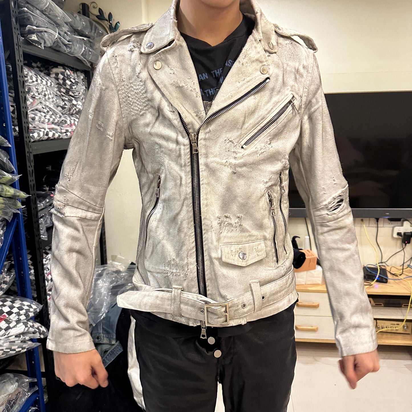 AMIRI 15OG Slim-Waist Destroyed Motorcycle Denim Washed White Jackets