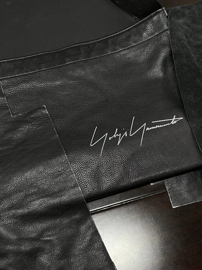 Yohji Yamamoto Aoyama Store Exclusive / Cowhide Shoulder Messenger Bag