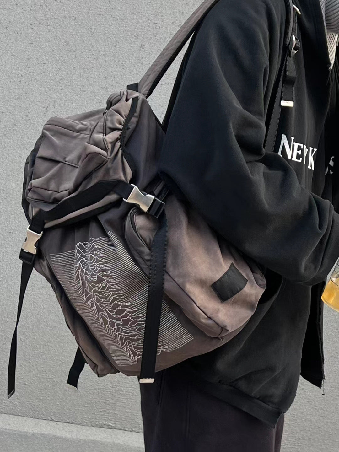 Revised Undercover 09AW Archive Backpack - Ripple Effect Distressed  
