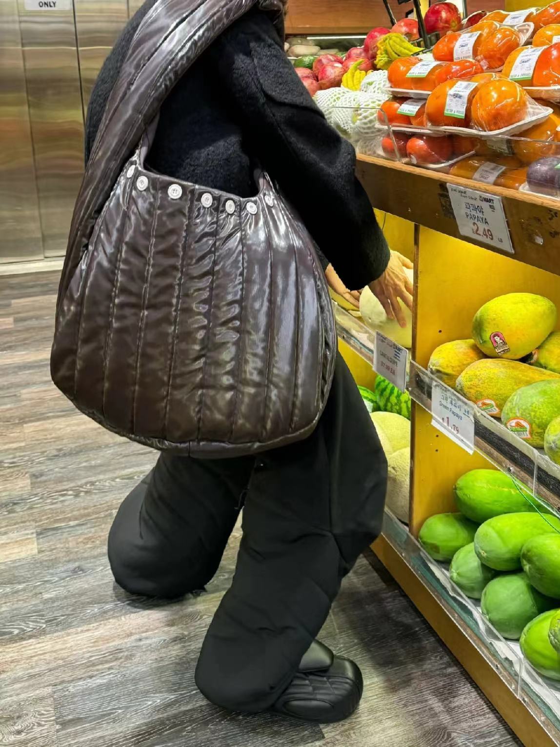 Omar Afridi 22AW Quilted Cotton Hobo Shoulder Bag - Black