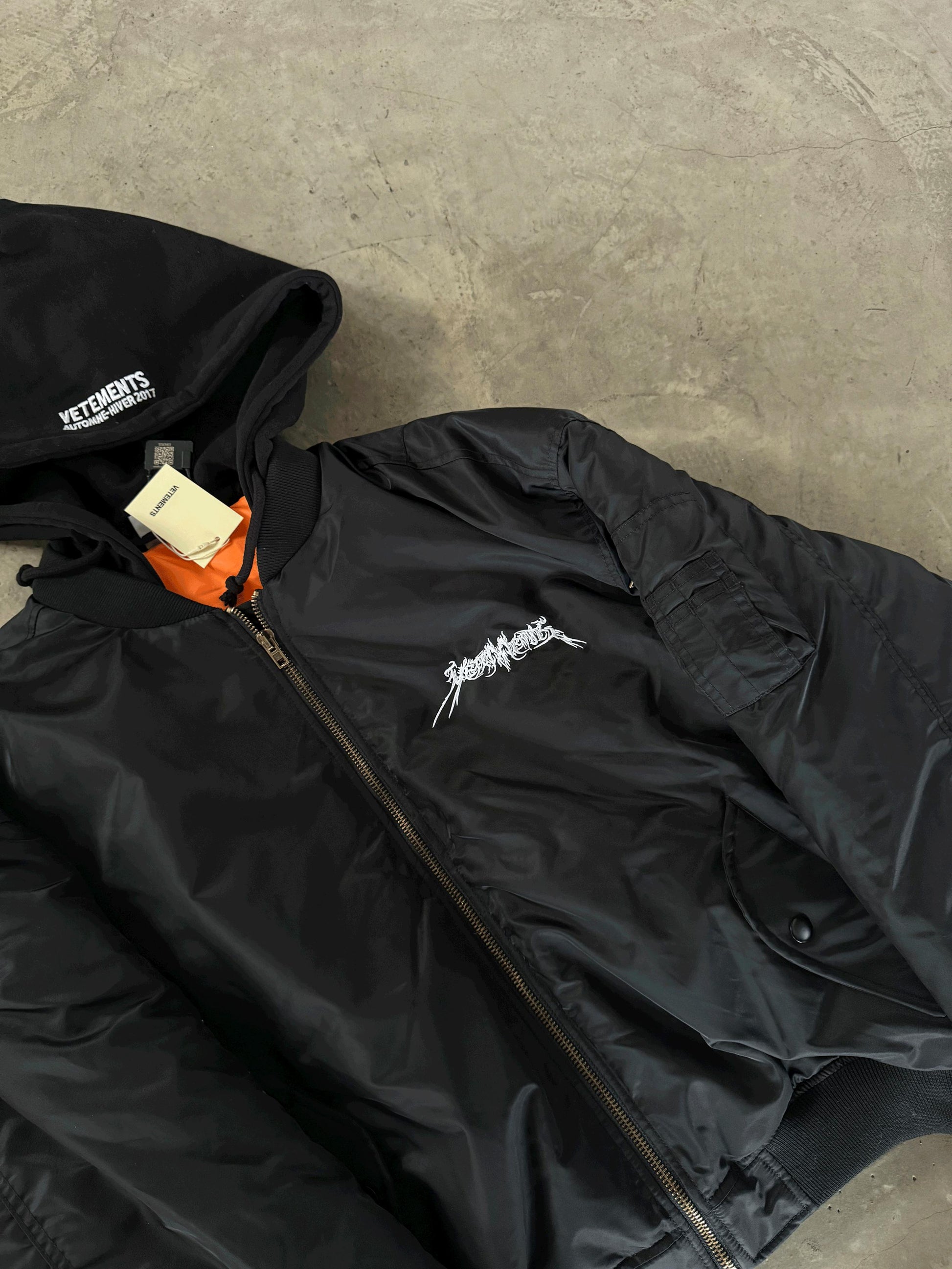 VETEMENTS Heavyweight 17FW TFD Pentagram Bomber Jacket - Oversized Homme Fit