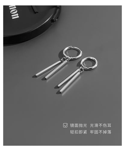 S925 Sterling Swagger: Zoro’s Silver Ear Stud for Men’s Samurai