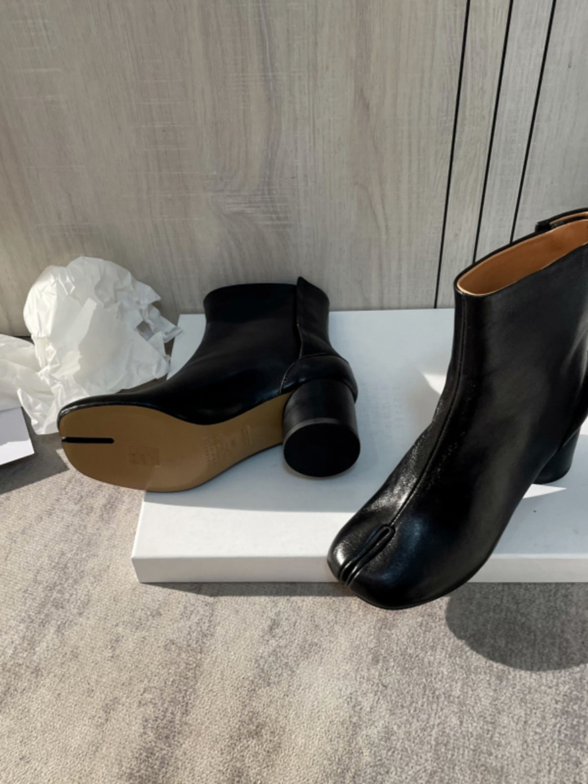 25AW Women’s Tabi Heel Boots - 8cm Stiletto Calfskin Split-Toe Ankle Boots
