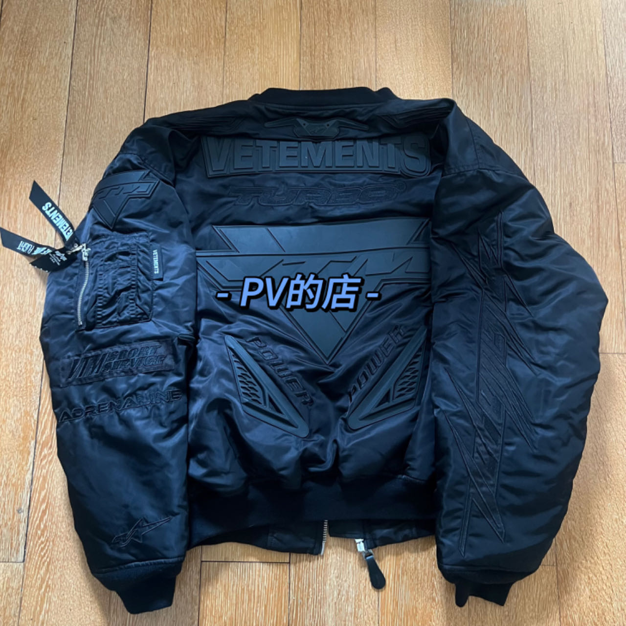 Vetements 23FW Alpha Black Race Car Air Force Jacket Cotton Bomber
