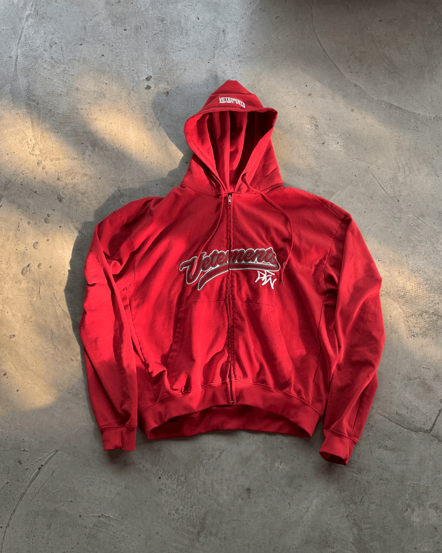 Vetements ’Bro’ Cropped Zip-Up Hoodie - Archive Oversized Sweatshirt - Red