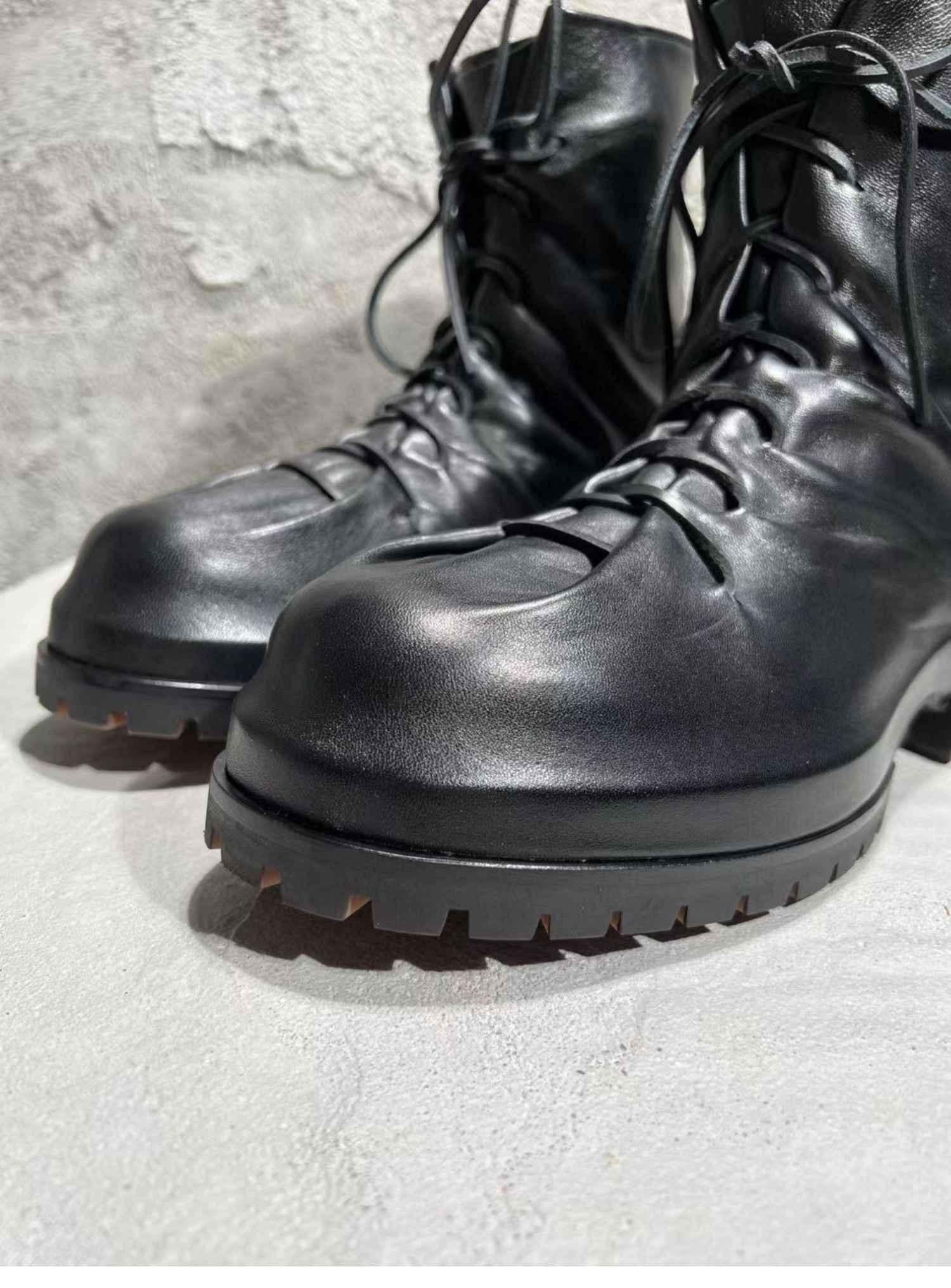 424 on Fairfax Ankle Boots - SS22 Crinkled Zip High-Top Retro Thick-Soled Lambskin