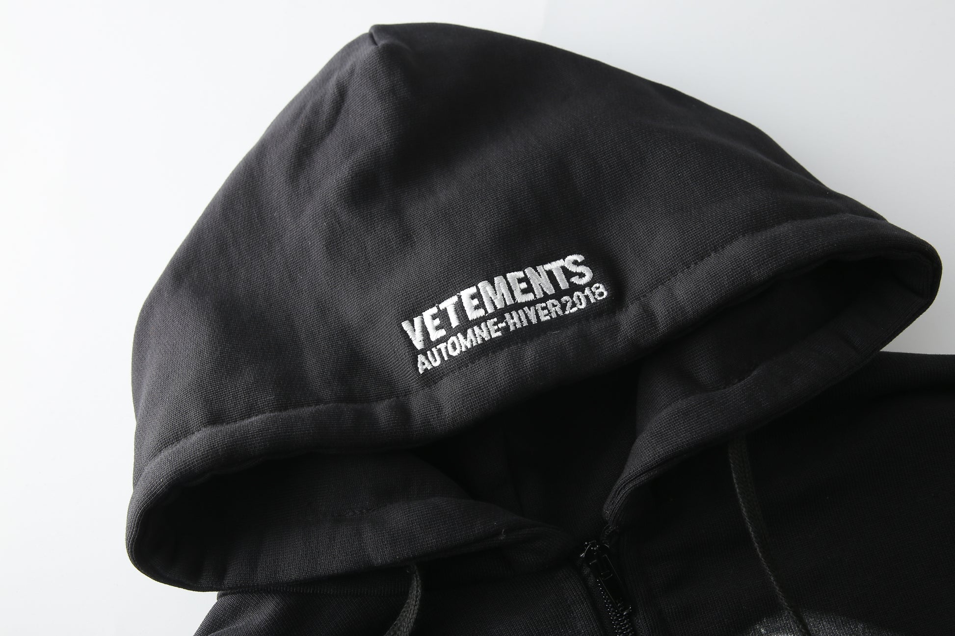 VTM Titanic Zip-Up Hoodie - Heavyweight Vintage Pullover (Vintage91yxng