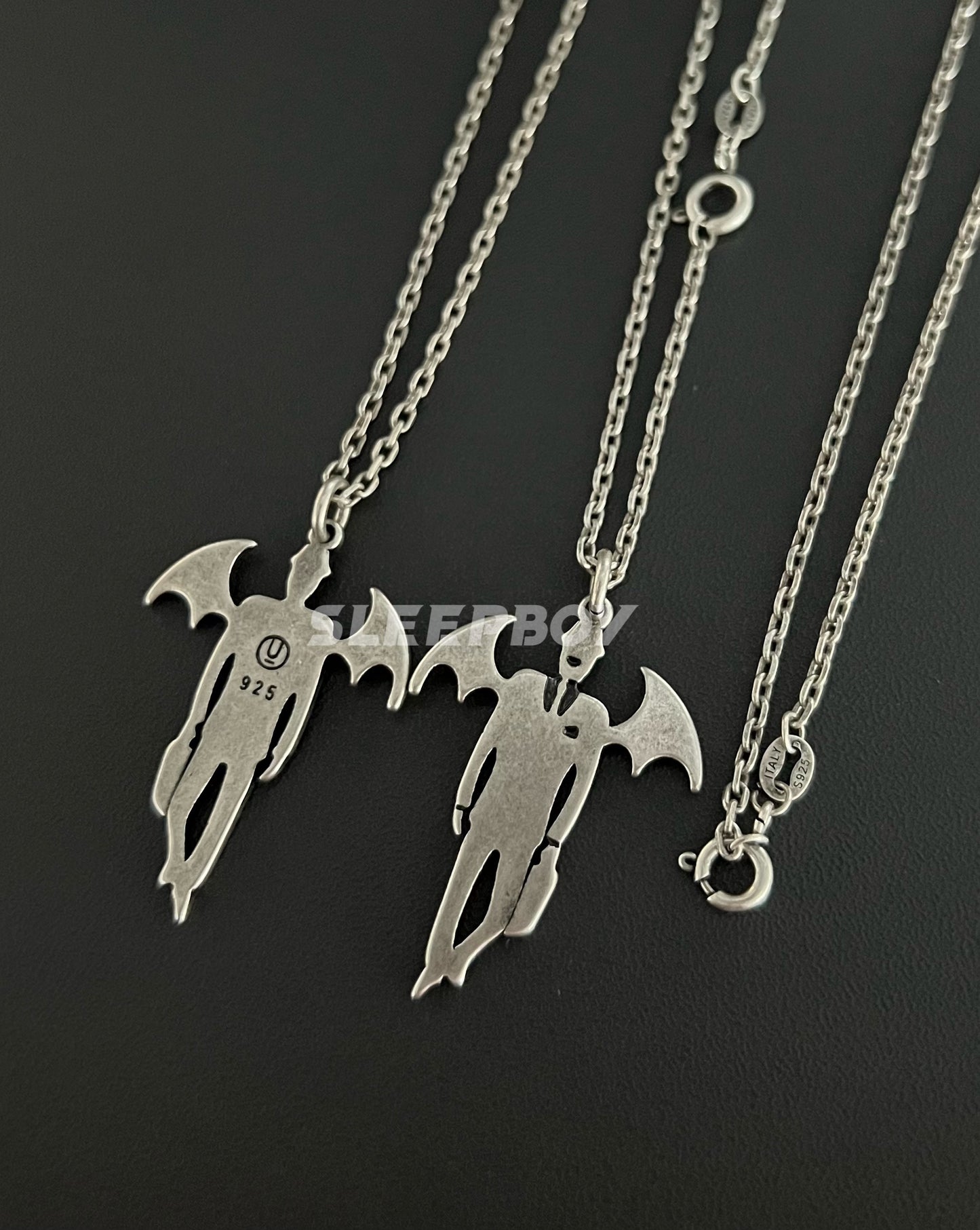 UNDERCOVER AW02 ’Vampire’ Pendant Necklace - 925 Silver Demon Talisman