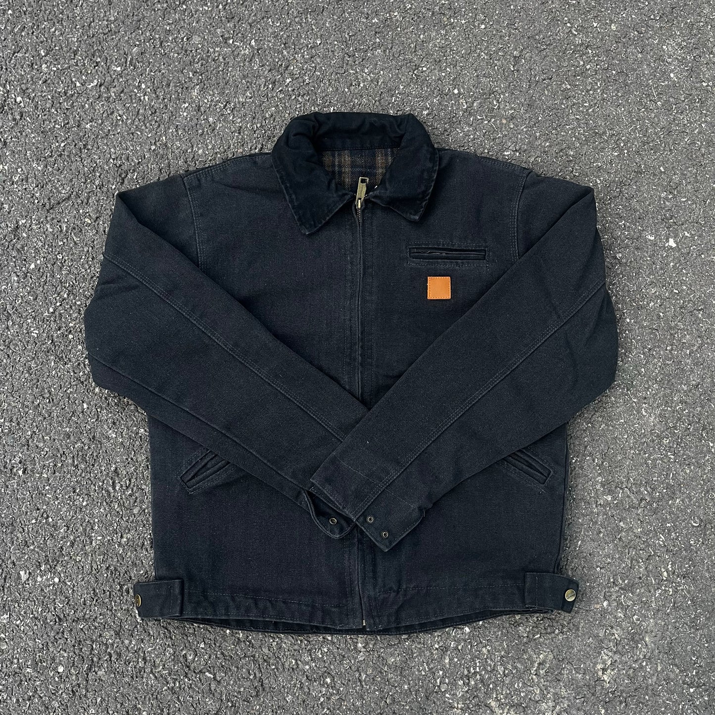 Carhartt J97 Detroit Jacket: Vintage Workwear Canvas Outerwear Cleanfit