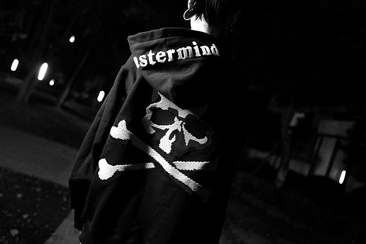 MASTERMIND Beaded Skull Zip-Up Hoodie - 580g Heavyweight - donclickin