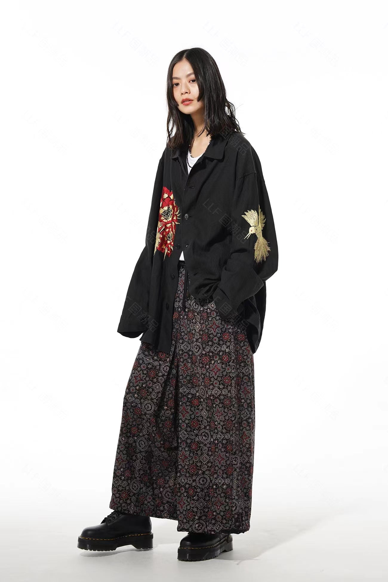 Yohji Yamamoto Hummingbird Embroidered Silk-Linen Jacket Long Sleeve