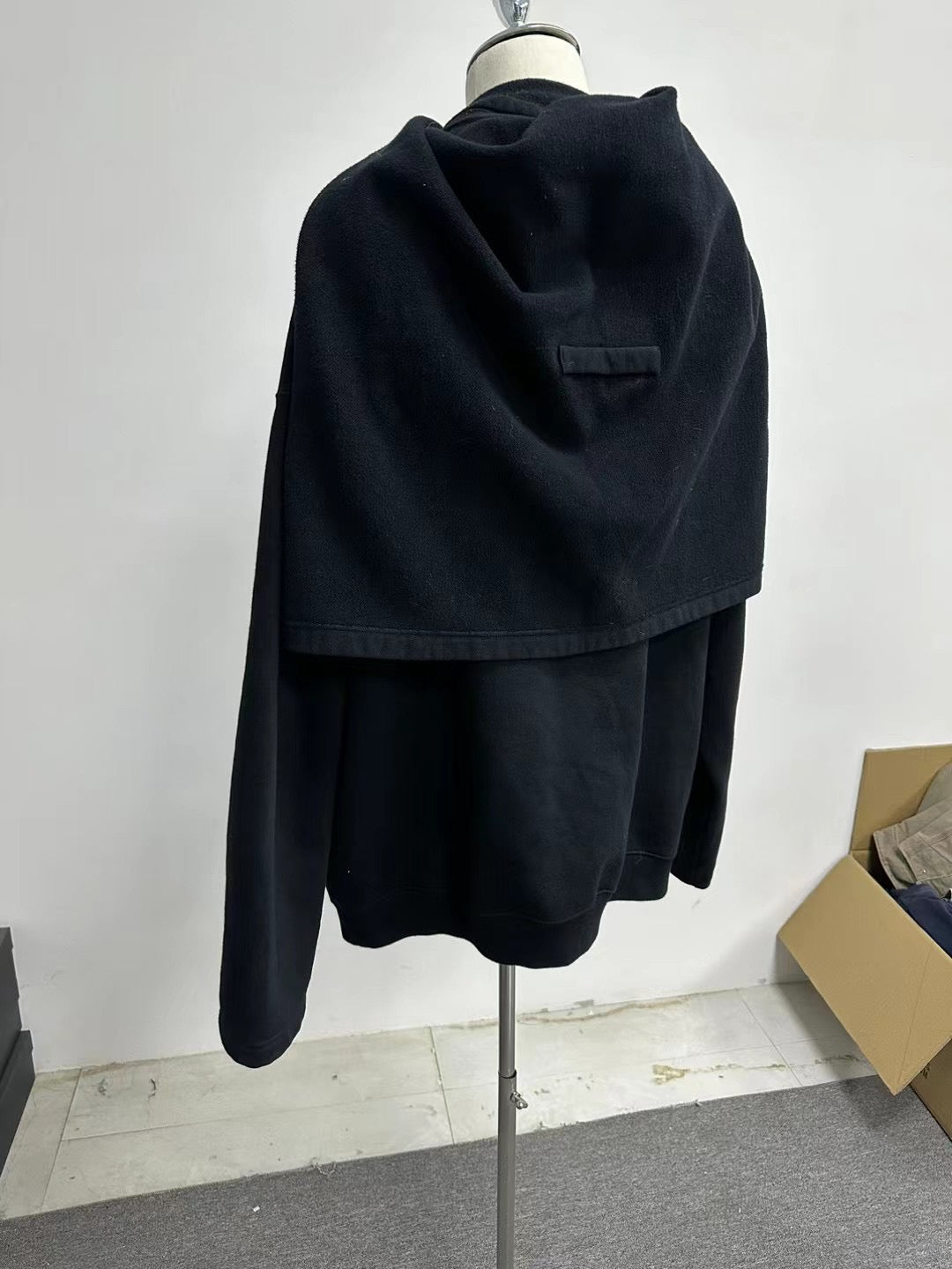 Vetements 19FW Incognito Hoodie – Masked Design Travis Scott Edition