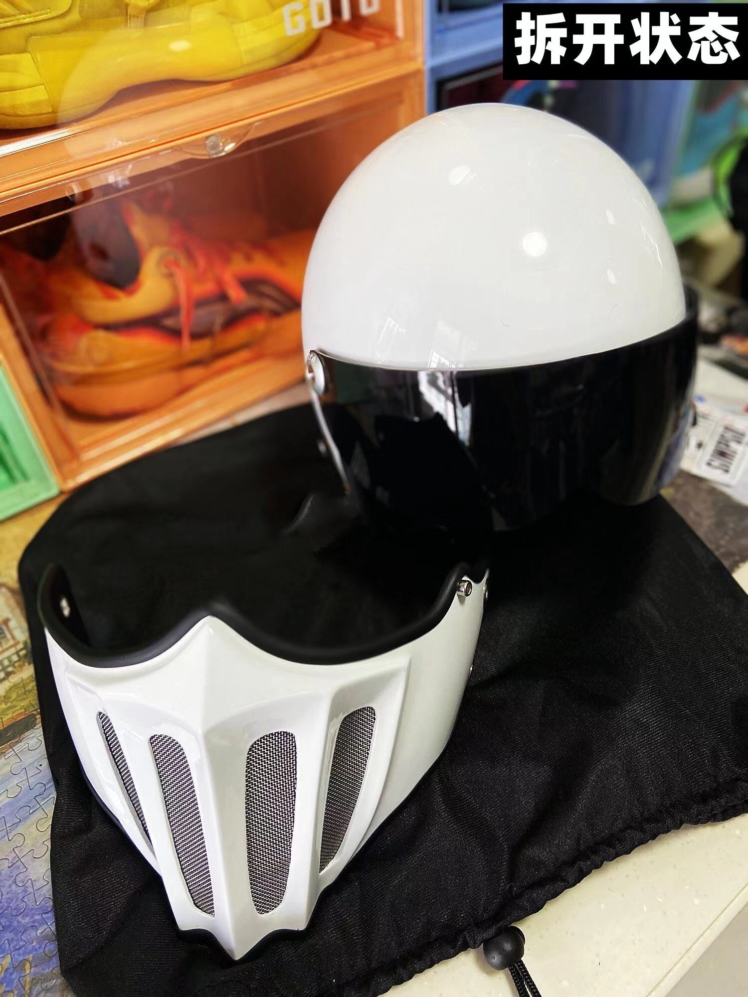 McKense Venom Anti-Fog Cruiser Motorcycle Helmet – Retro German Fiberglass Design