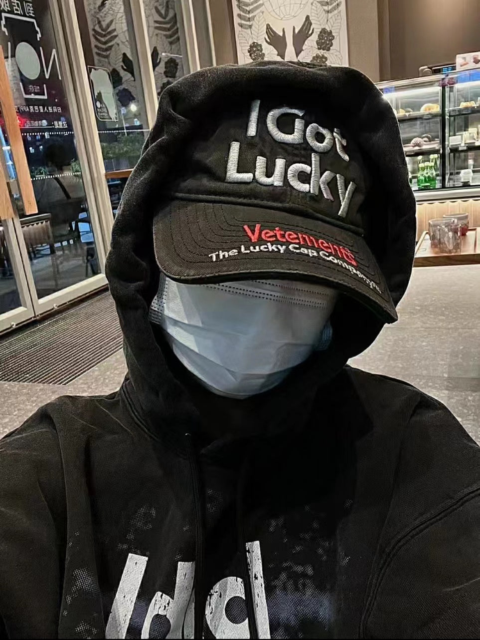 Vetements 22FW Washed Gray Embroidered Baseball Cap ’I Got Lucky’ Long Brim Hat