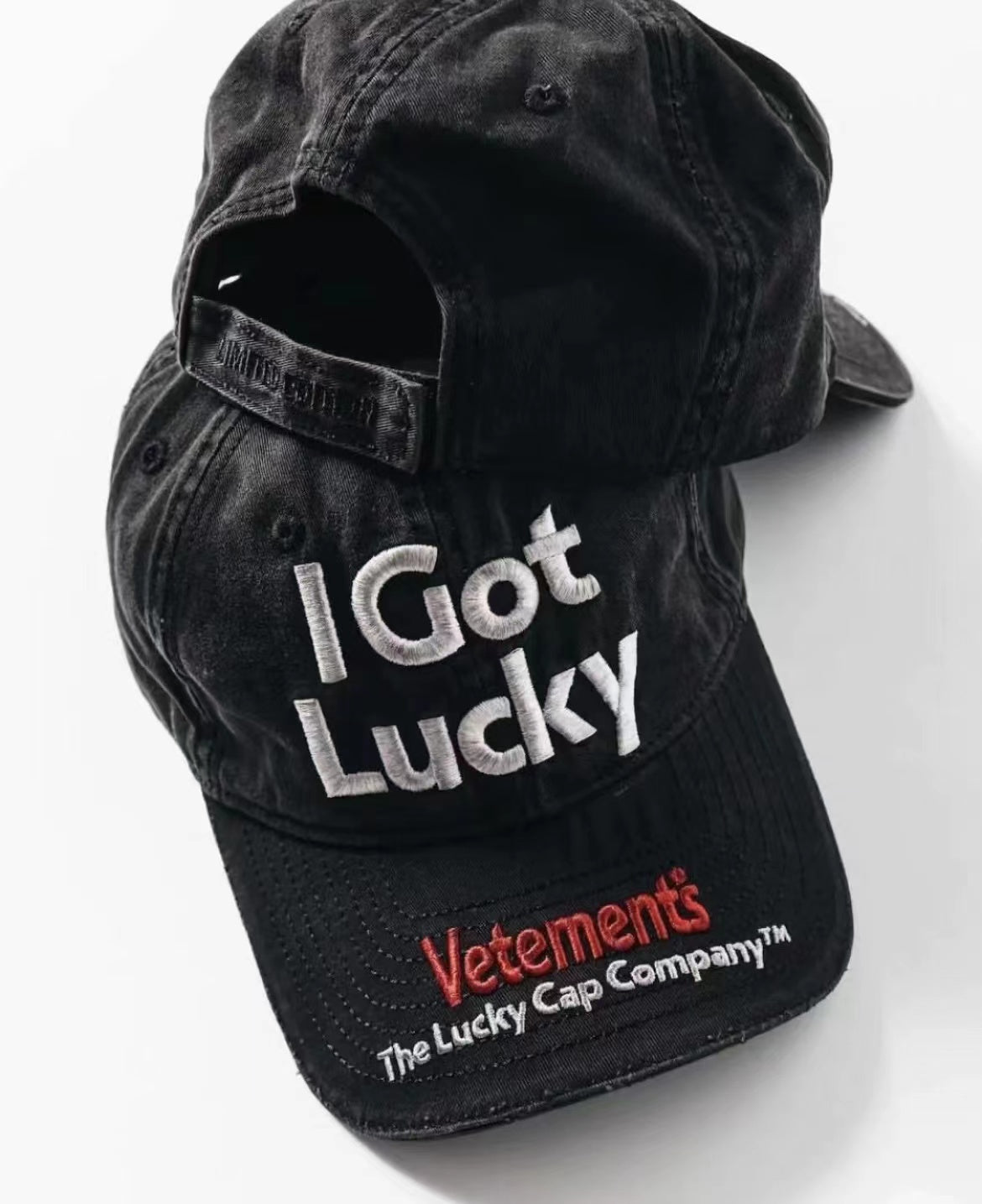 Vetements 22FW Washed Gray Embroidered Baseball Cap ’I Got Lucky’ Long Brim Hat