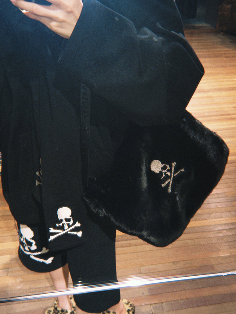 Mastermind MMJOnline Skull Embroidery Dark Fur Large Shoulder Bag- Messenger Bag - 32x40x18(cm)