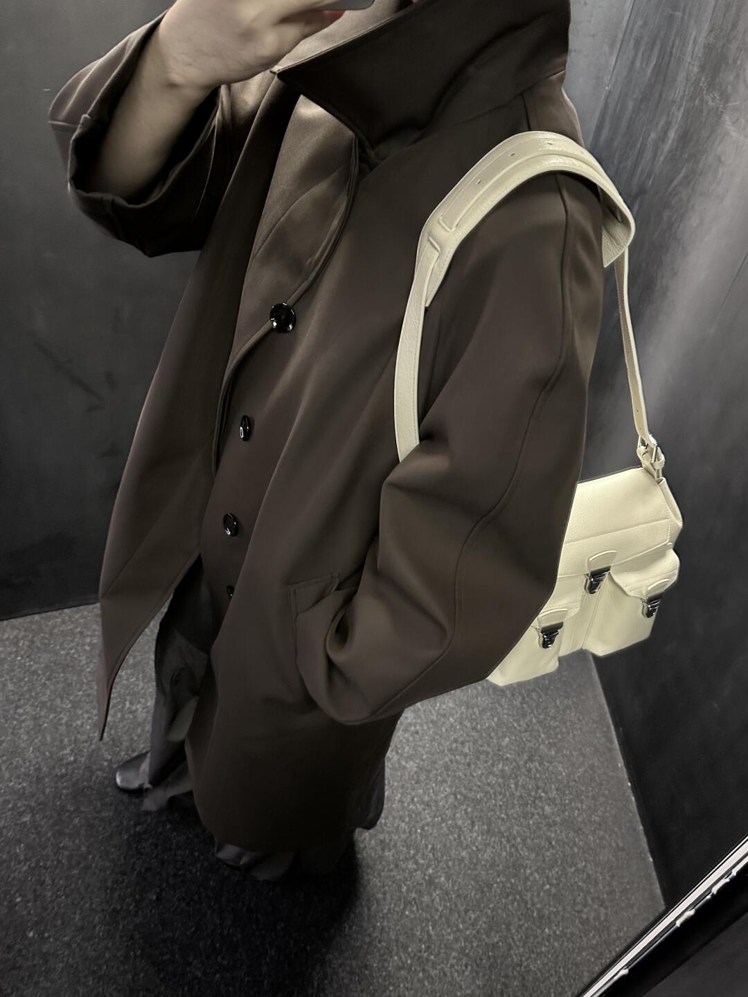 24FW Lemaire Wool Blend Coat – Heavyweight Raglan Long Trench