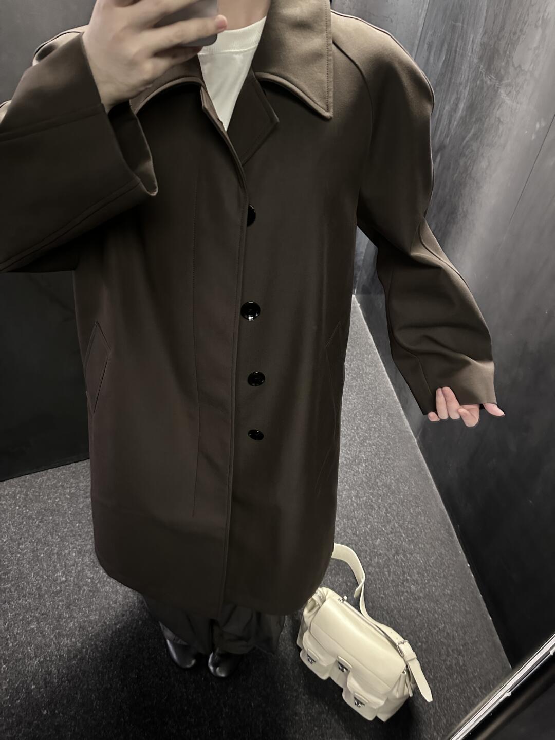 24FW Lemaire Wool Blend Coat – Heavyweight Raglan Long Trench
