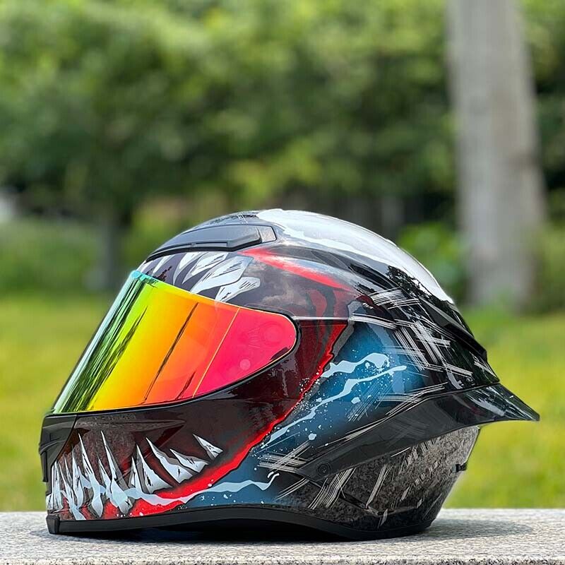 Future Serie / Carbon Fiber Pattern Plated Full Face Helmet Motorcycle All-Season DOT 3C Approve