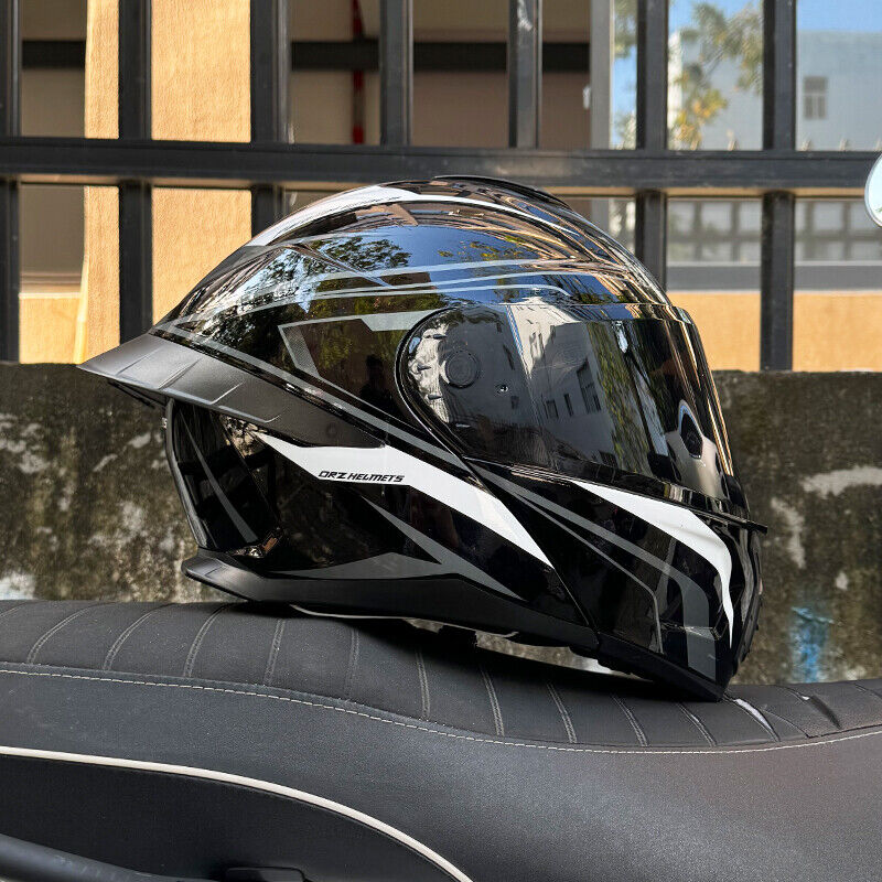 Ice Age 3C DOT Approve Full Face Dual Visors Unisex Bluetooth Motorcycle Helmet