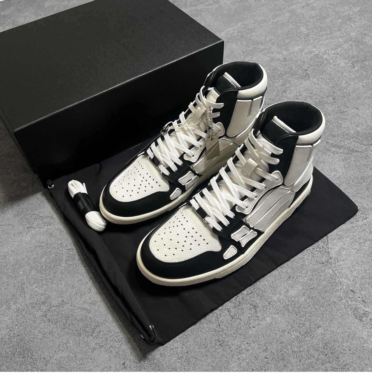 2023SS Bone Shoes Lychee Grain Top Layer Cowhide High-top Leisure Board Shoes