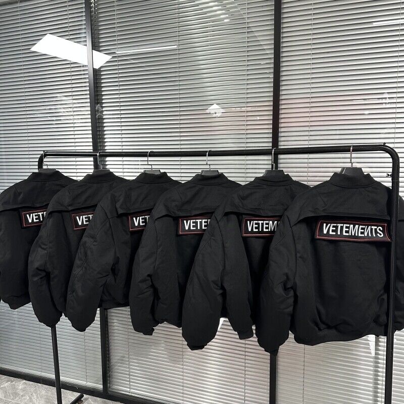 VETEMENTS 19aw Magic Tape Embroidered Flight Jacket Cotton Bomber Down Profile