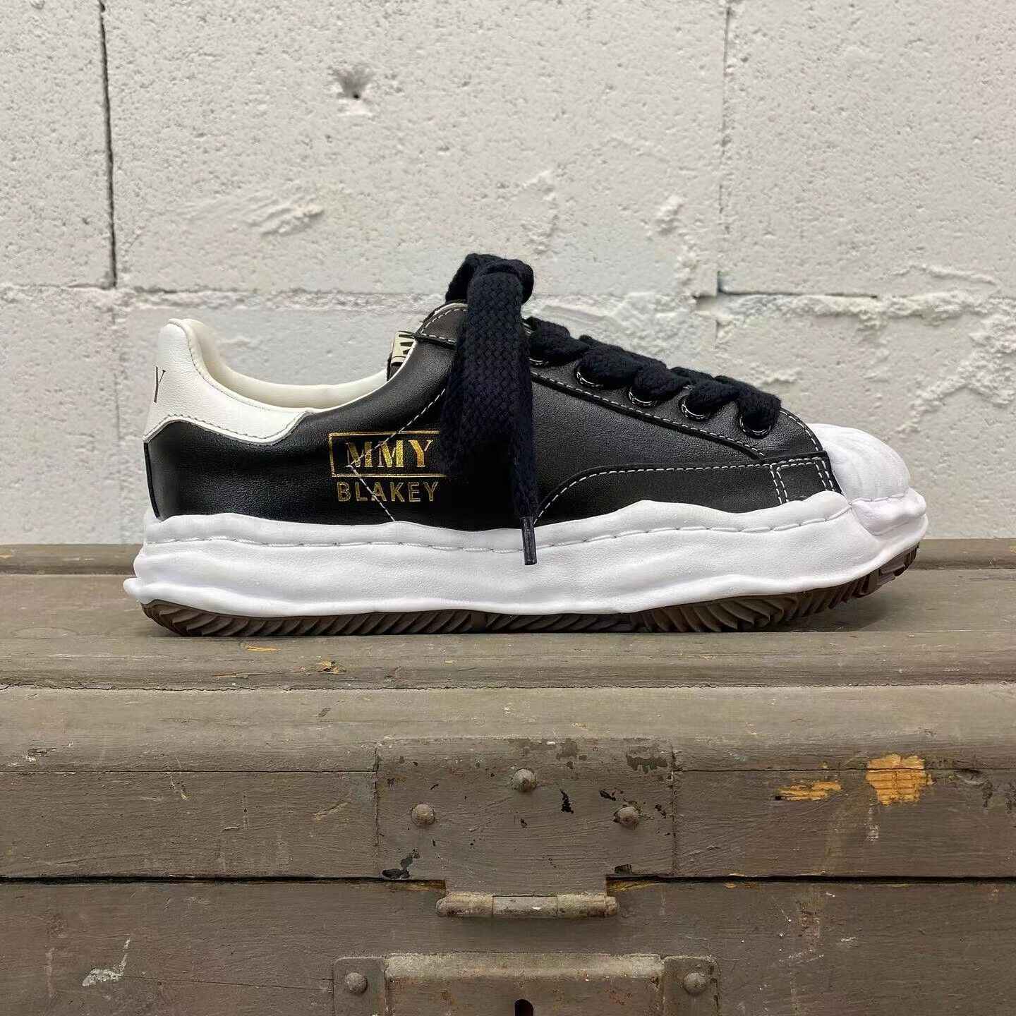 MMY Seashell-Toe Shoes Thick-Soled Unisex Dissolvable Sneakers/Distressed Canvas - Size avaliable 35~47