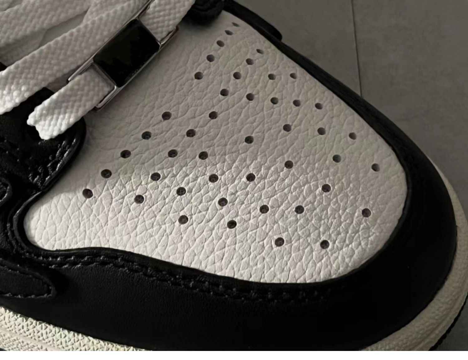 2023SS AMIRI Bone Shoes Lychee Grain Top Layer Cowhide Low-top Leisure Board Shoes