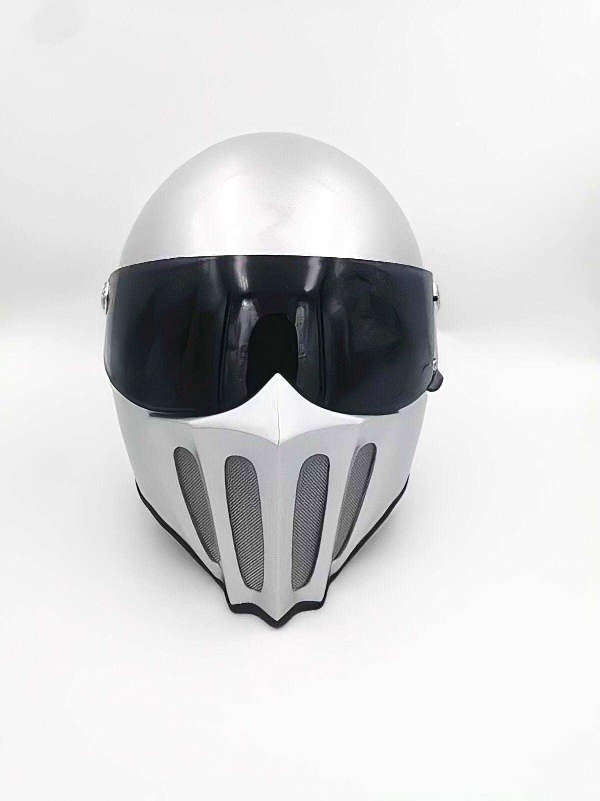 McKense Venom Anti-Fog Cruiser Motorcycle Helmet – Retro German Fiberglass Design