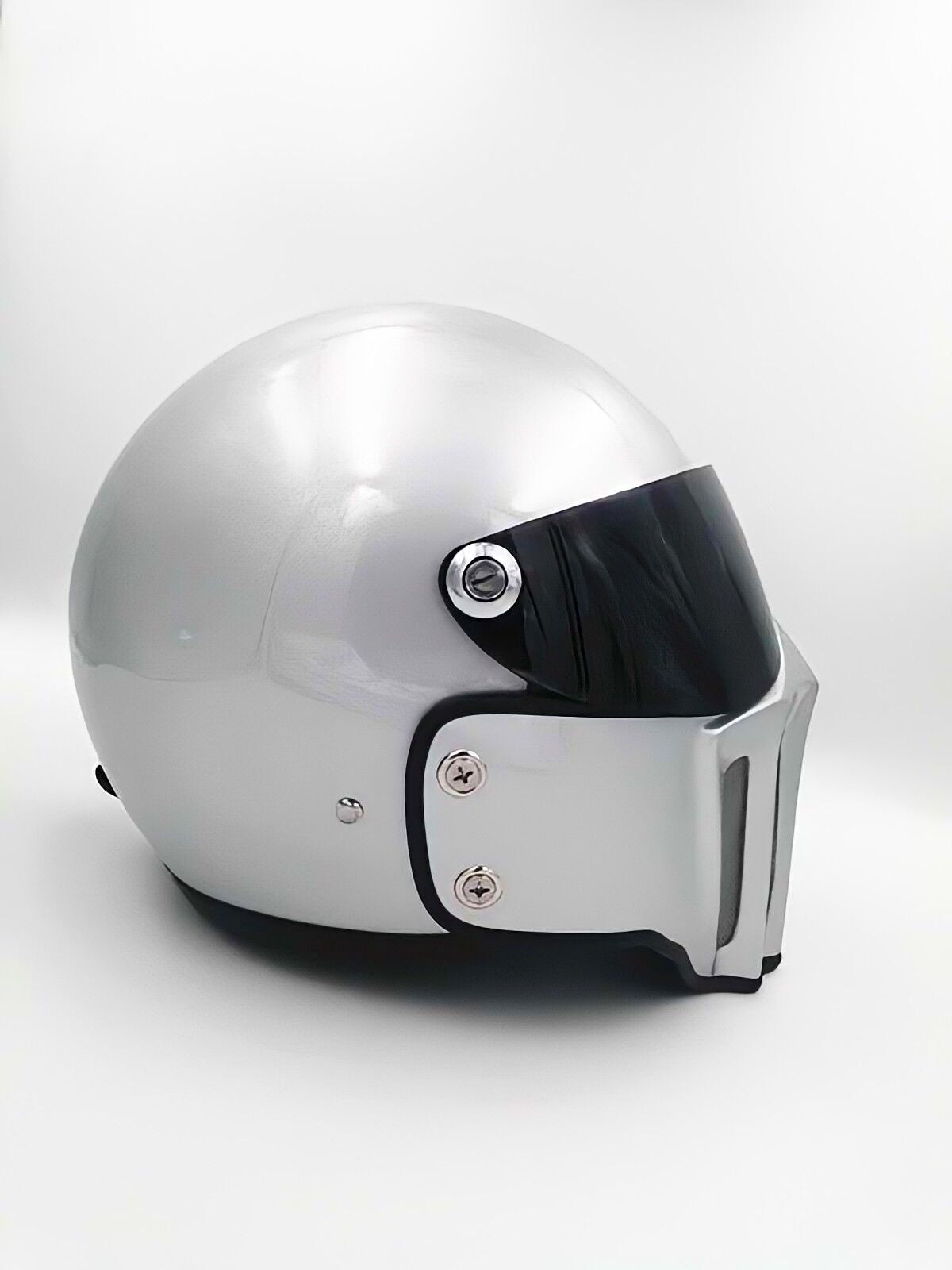 McKense Venom Anti-Fog Cruiser Motorcycle Helmet – Retro German Fiberglass Design