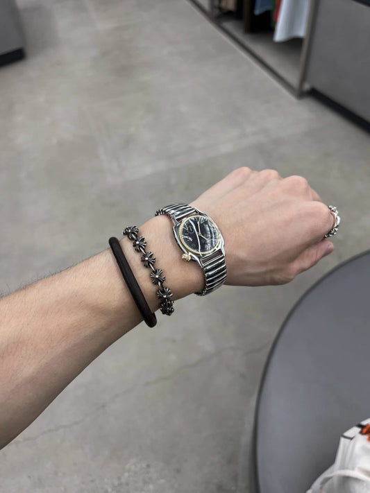 The Soloist Takahiro Miyashita Coussin Extension Belt Watch - 32mm Quartz Timepiece - donclickin