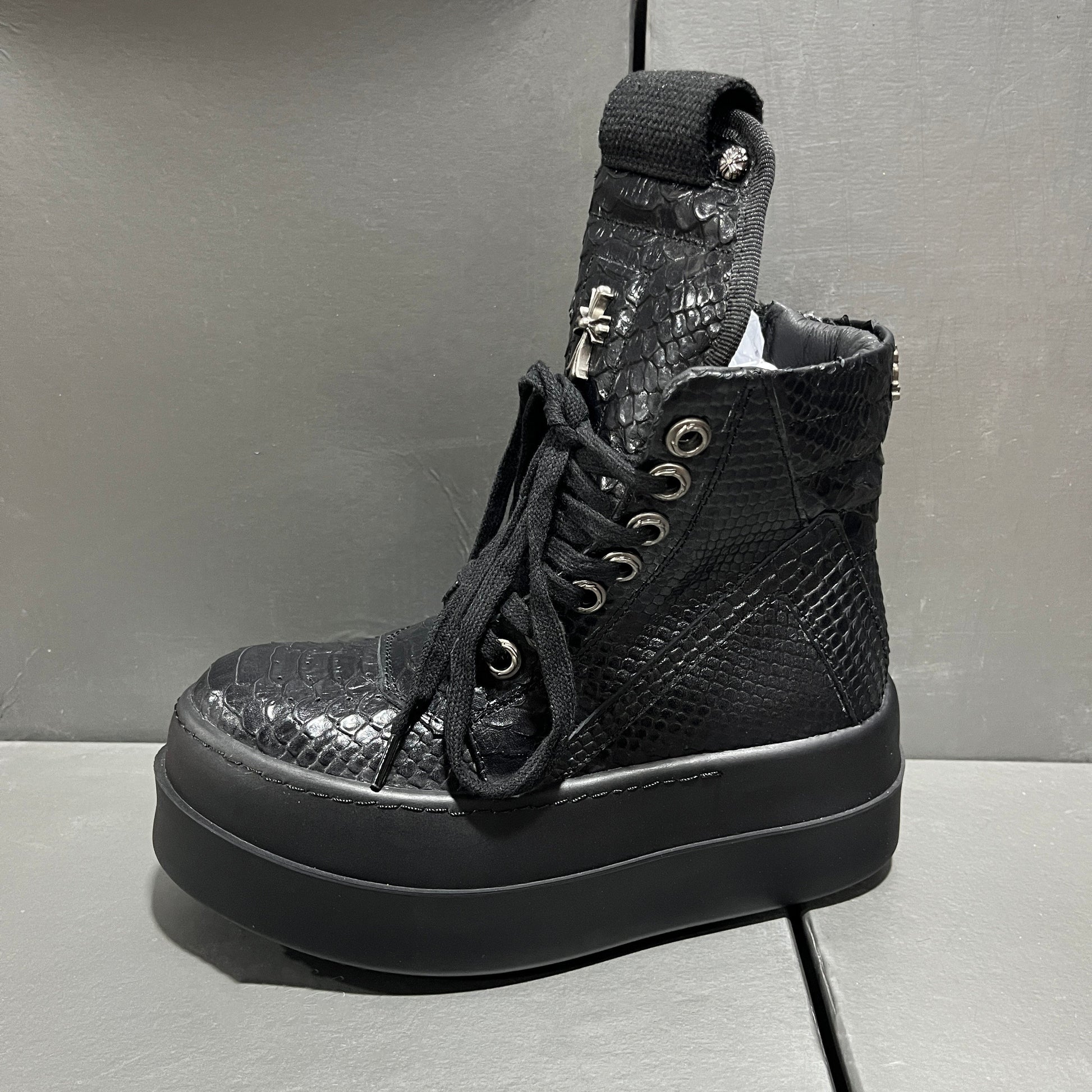 Revised RO Geobasket High-Top - Rick Owens Snake Embossed Leather  Size avaliable 35~48 / Cross All-Black Snake Print