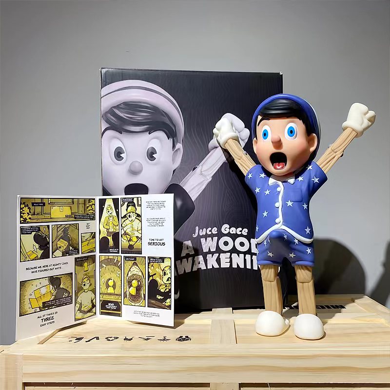 Mighty jaxx first kiss Wood Boy Art Toy - Valentine's Day Limited Edition Figure