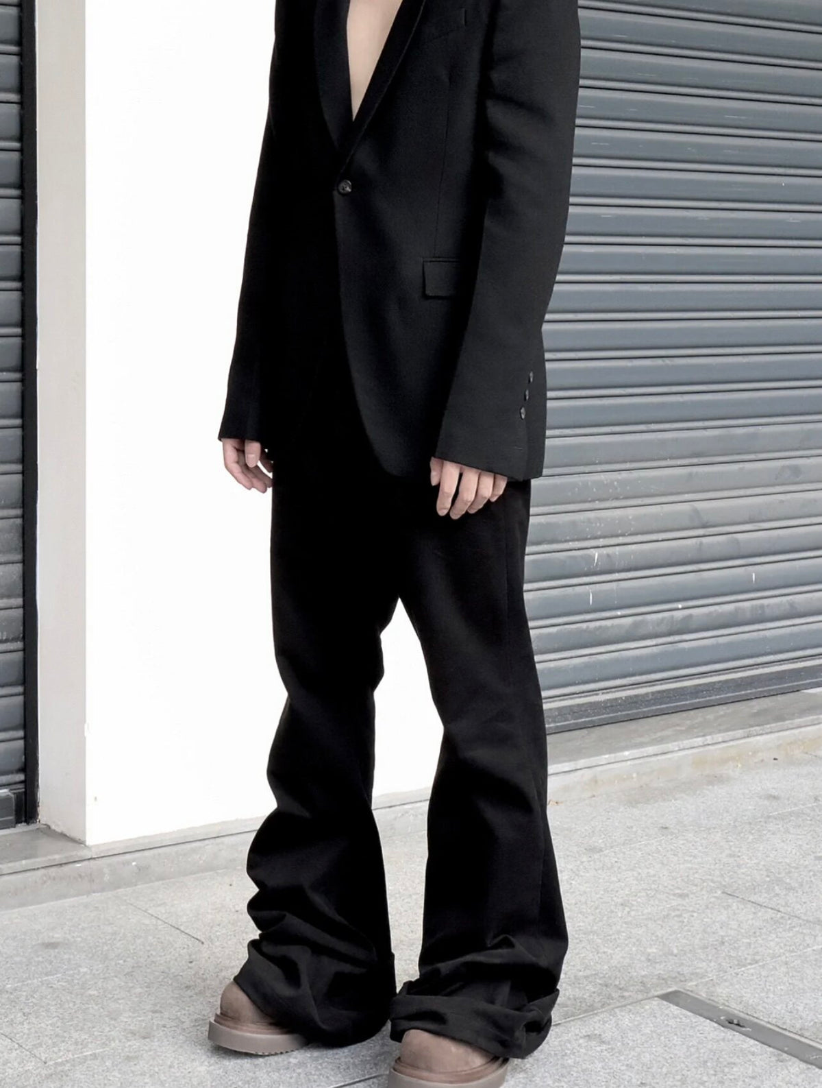 RO Bolan Bootcut Jeans - Rick Owen Brushed Black Stretch Flared Denim