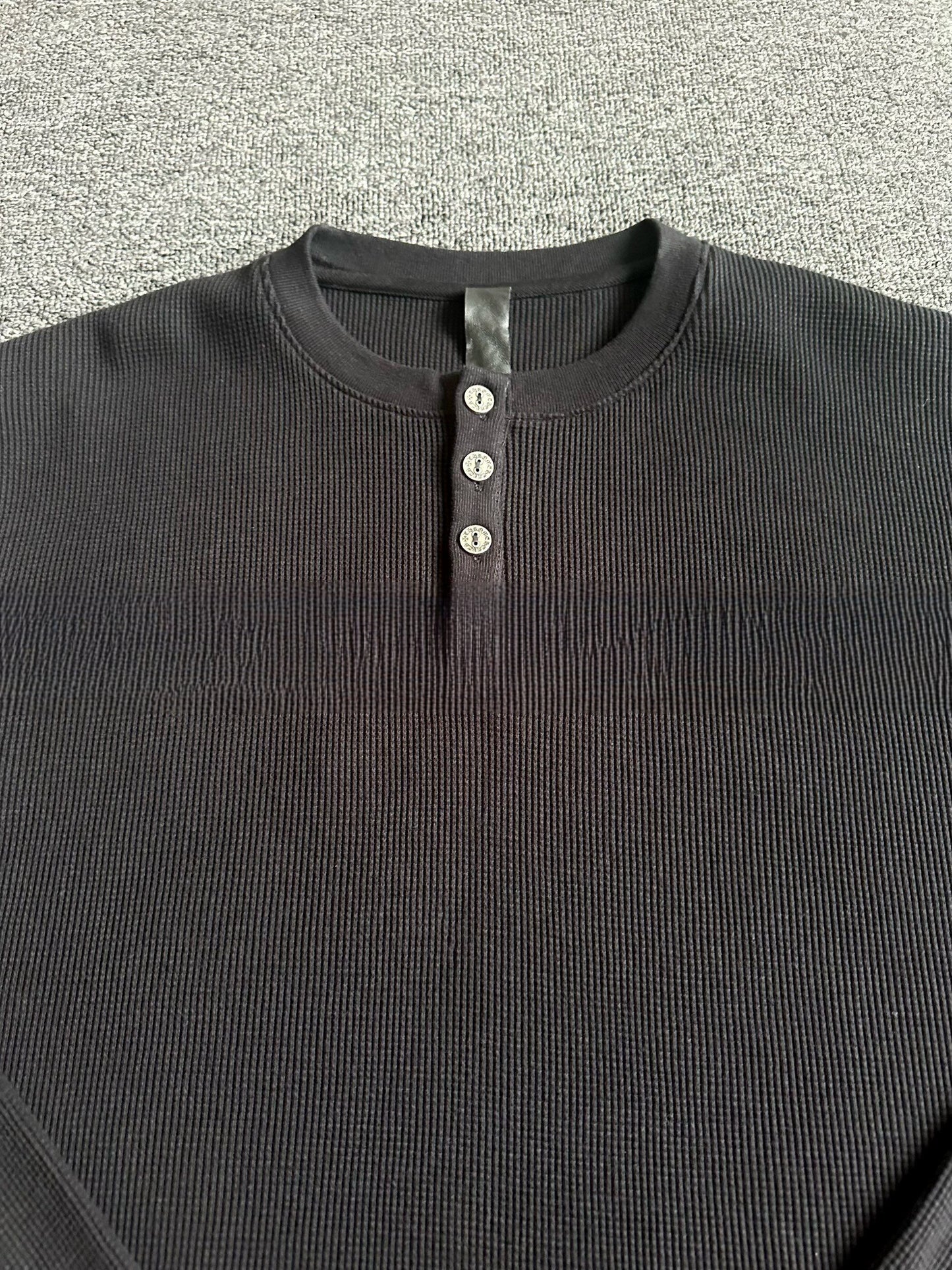 925 Silver Button | Revised Chrome 25SS Waffle Henley Long Sleeve - donclickin