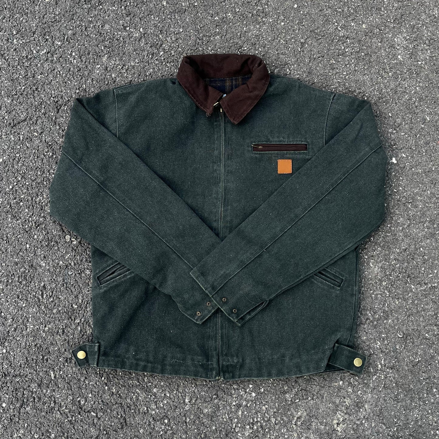 Carhartt J97 Detroit Jacket: Vintage Workwear Canvas Outerwear Cleanfit