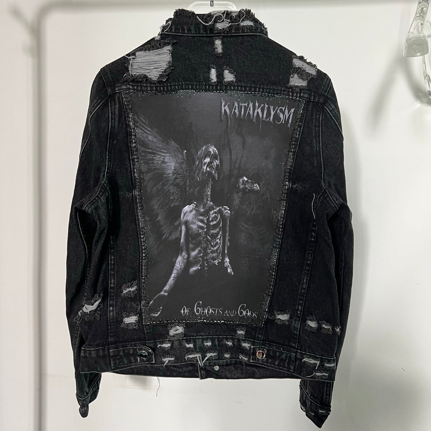 AMIRI Kill Back Denim Jacket - High Street Raw Hem Random Embroidered Patches - Angel