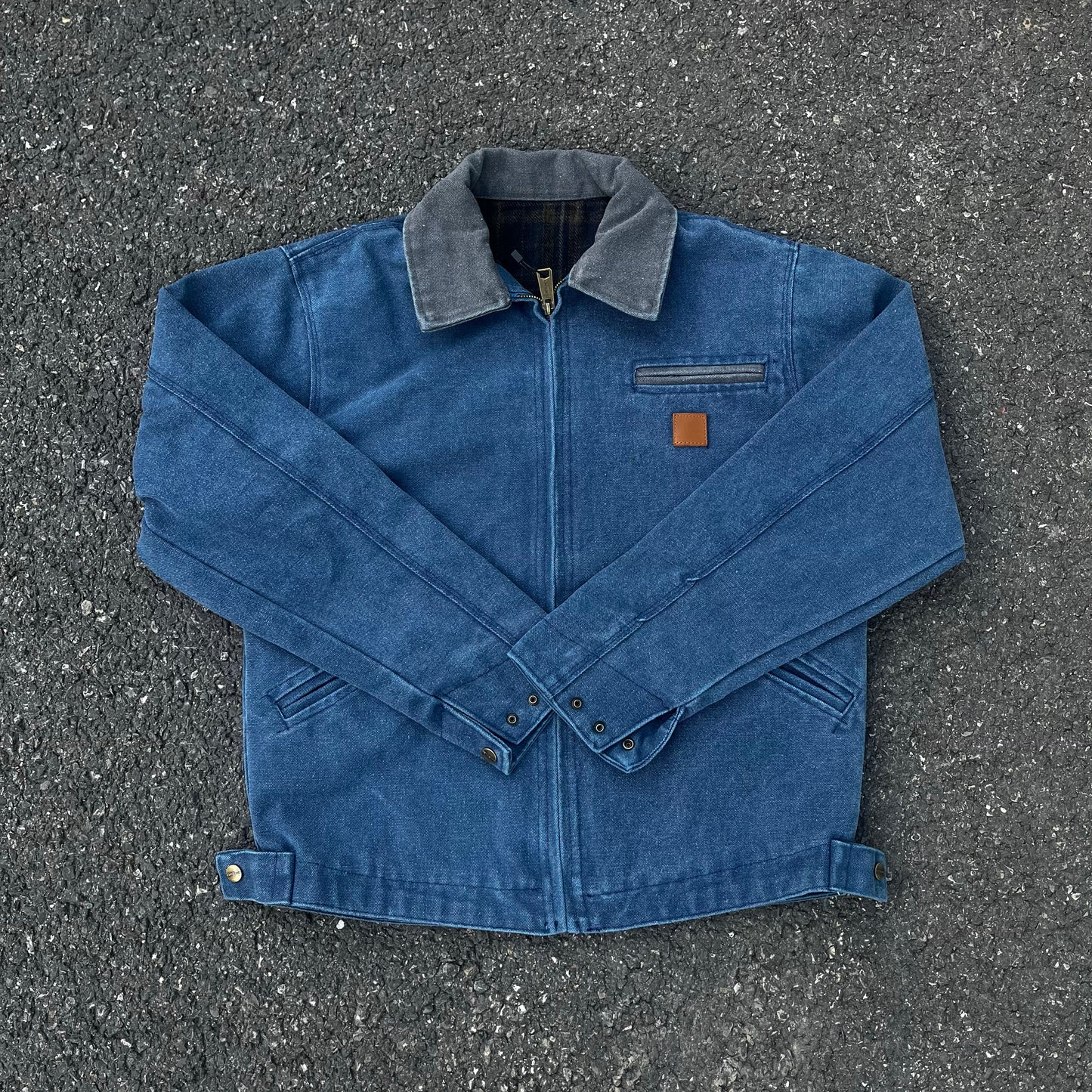 Carhartt J97 Detroit Jacket: Vintage Workwear Canvas Outerwear Cleanfit