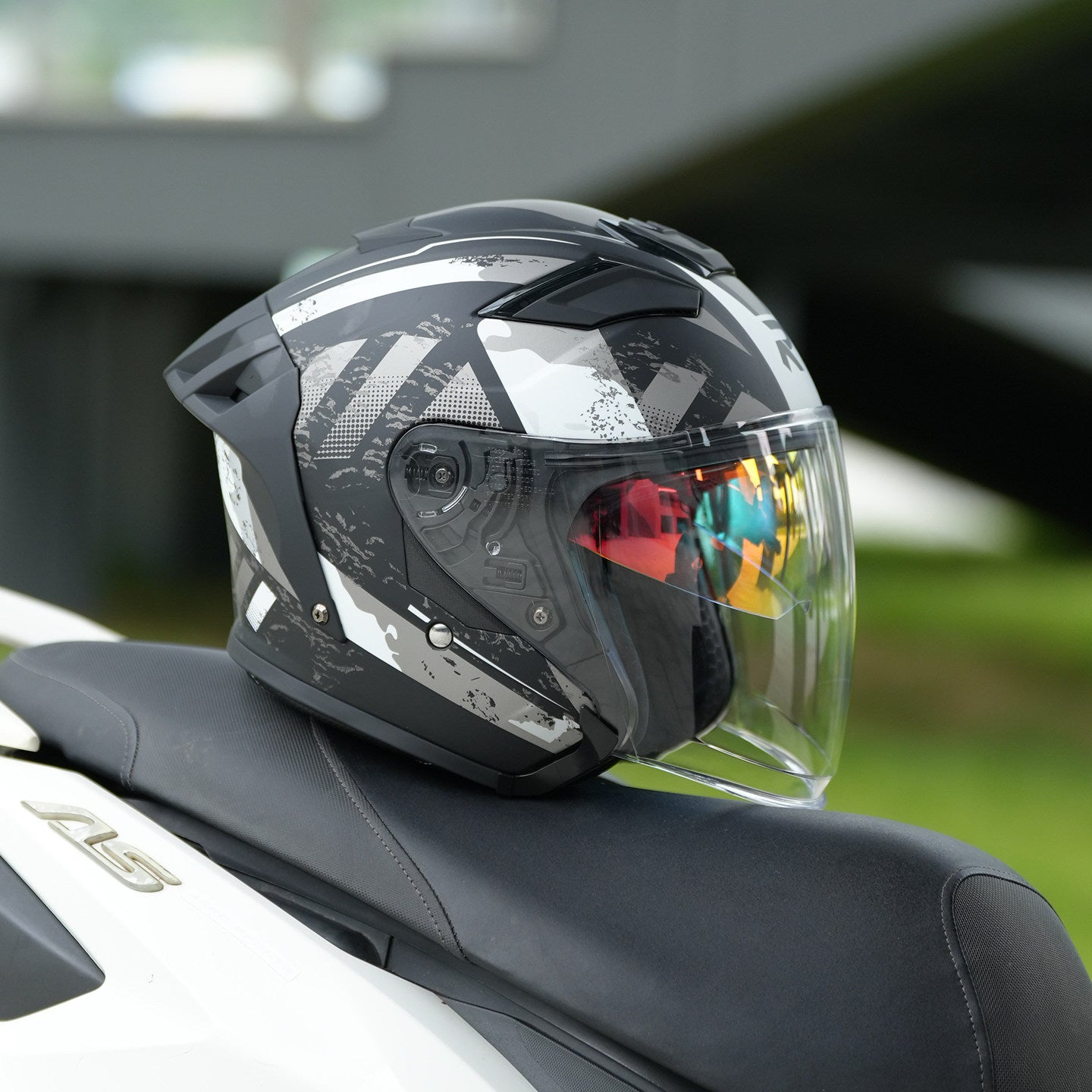 Evangelion Unit-01 Style Bluetooth Helmet - DOT Certified Dual Visor